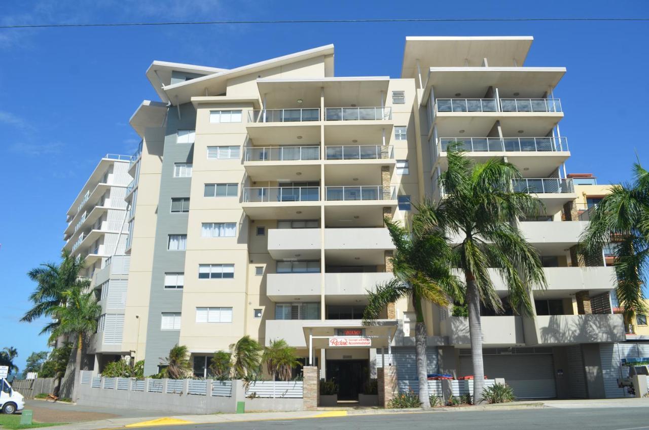 Redvue Holiday Apartments Redcliffe Eksteriør billede